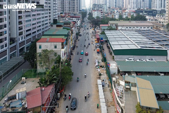 Dự án mở rộng đường Nguyễn Tuân là công trình hạ tầng giao thông trọng điểm, góp phần giảm ùn tắc, từng bước hoàn thiện hệ thống hạ tầng đô thị, tạo diện mạo khang trang, hiện đại cho khu vực.