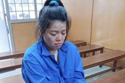 Tin nhắn định vị oan nghiệt: Người phụ nữ U50 "xuống tay" với bạn trai tại quán Karaoke