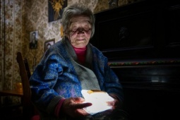 Thủ đô Ukraine chìm trong bóng tối giữa khủng hoảng năng lượng