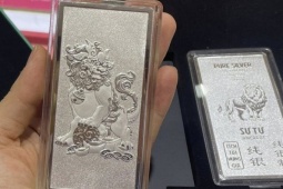 Giá bạc hôm nay (15/1): Chưa đầy 4 giờ, giá bạc trong nước sụt 4 triệu đồng/kg