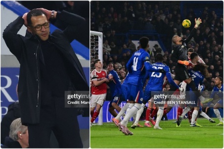 Thủ môn Chelsea lại tấu hài: "Biếu" Arsenal 2 bàn, fan nổi giận
