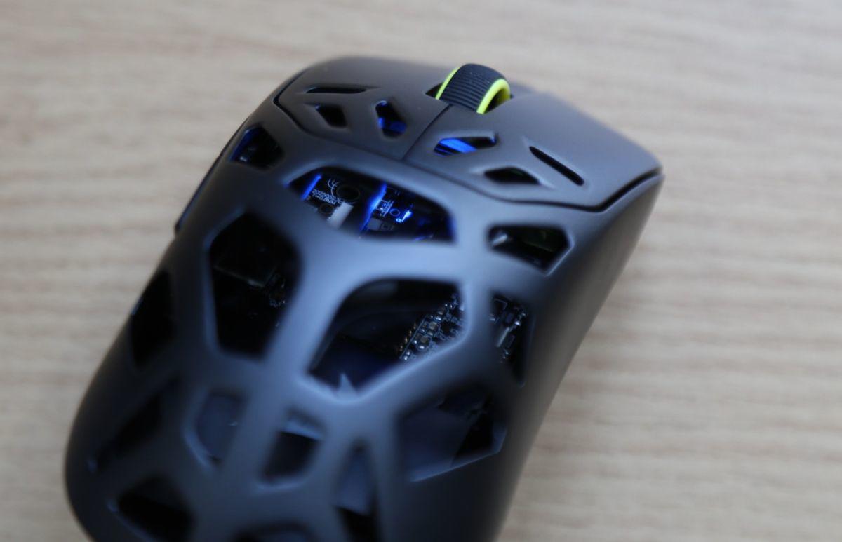 Chuột gaming không dây siêu nhạy, nhìn xuyên thấu vừa xuất hiện tại CES 2026 - 3