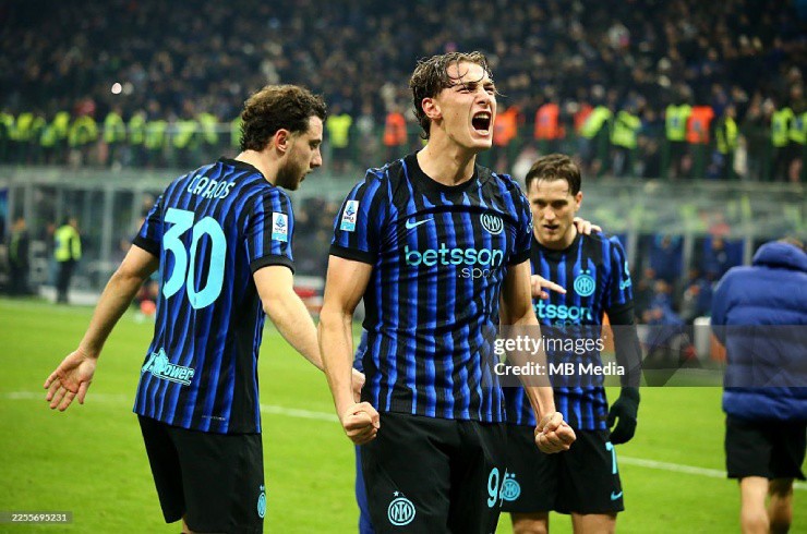 Pio Esposito giúp Inter xây chắc ngôi đầu