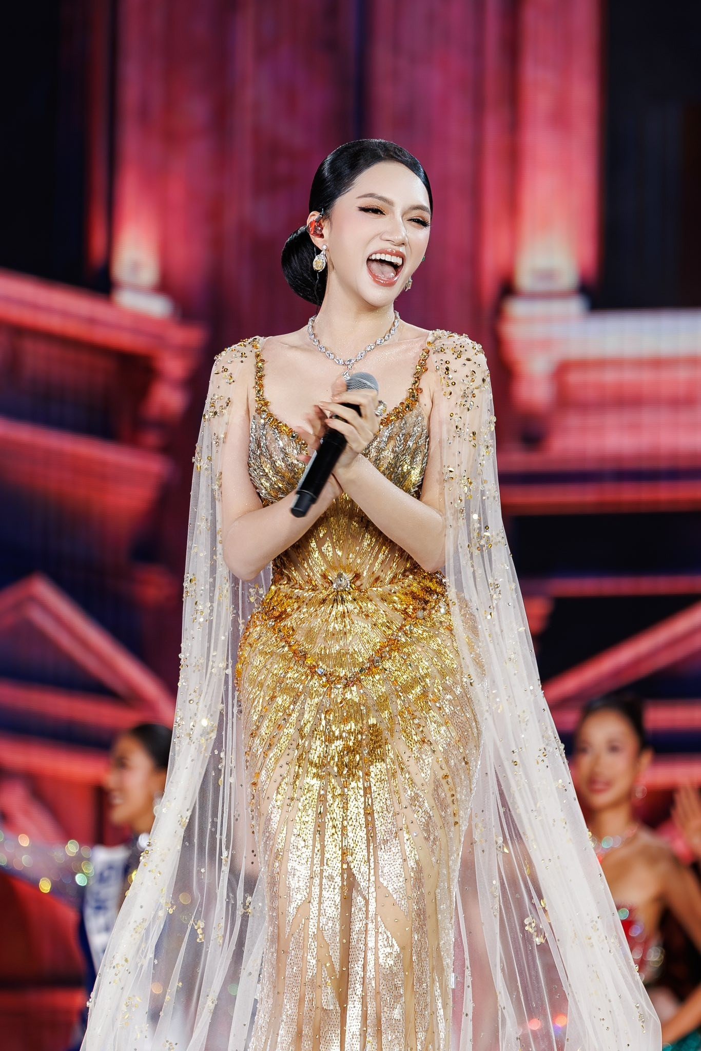 Hương Giang có nhiều lợi thế khi tham dự Miss Grand All Stars.