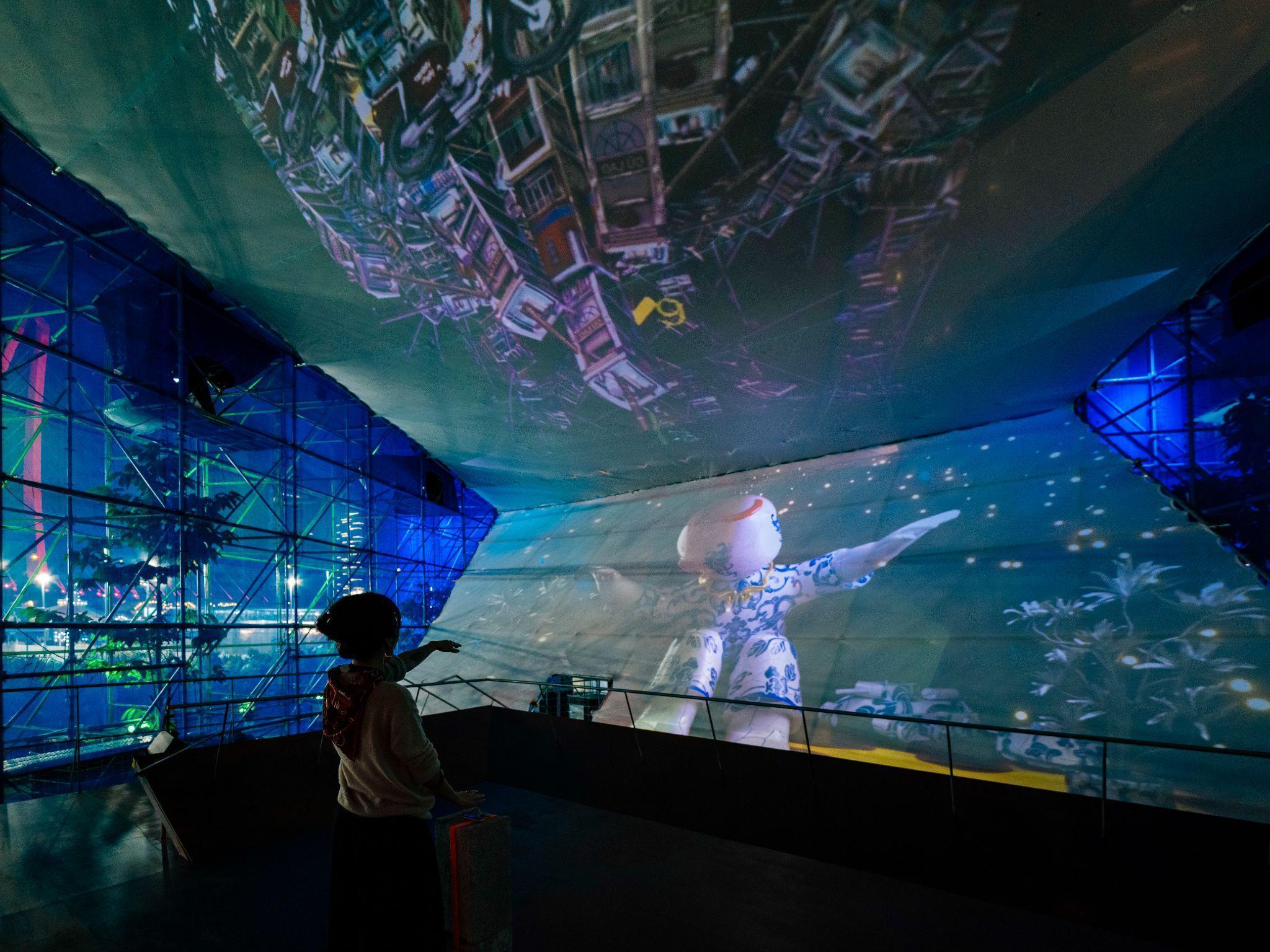 Immersive House được đầu tư mạnh về công nghệ, ánh sáng và chuyển động, từ đó mang đến trải nghiệm thỏa mãn giác quan.