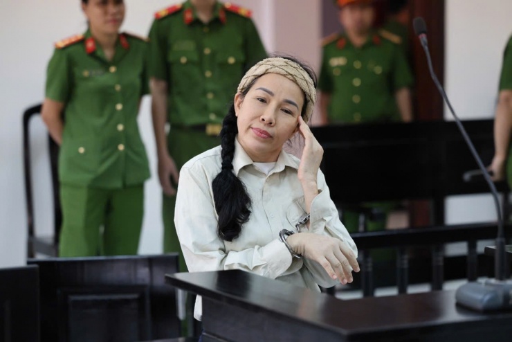 Bị cáo Đinh Thị Lan