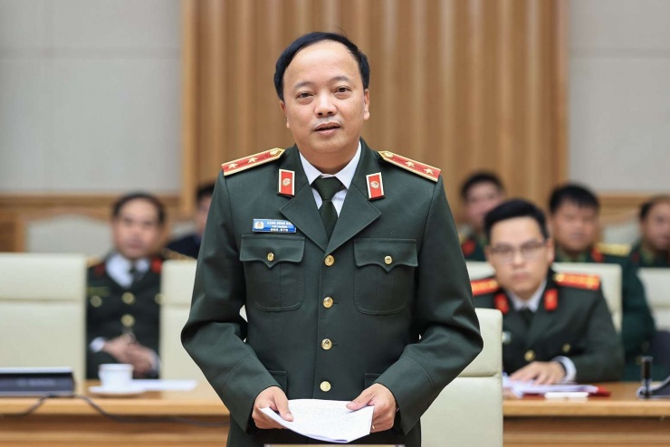 Thứ trưởng Bộ Công An Đặng Hồng Đức phát biểu tại Hội nghị. Ảnh: VGP