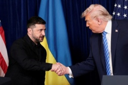 Ukraine lên tiếng sau khi ông Trump nói Kiev cản trở hòa bình