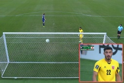 Hài hước luân lưu U23 châu Á: Thủ môn U23 Jordan bẽ bàng vì ăn mừng sớm