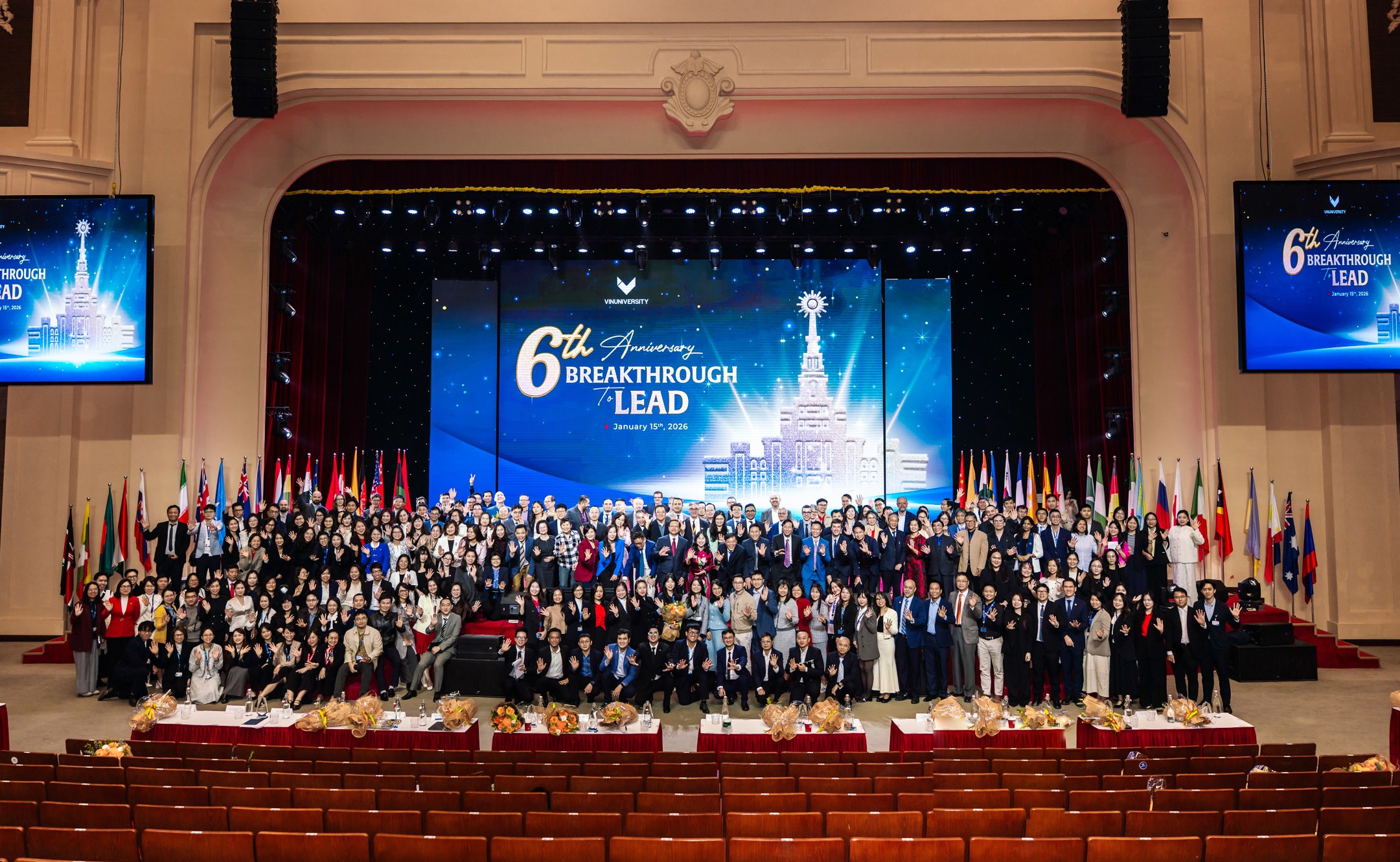 Tập thể VinUni tưng bừng trong ngày truyền thống lần thứ 6.