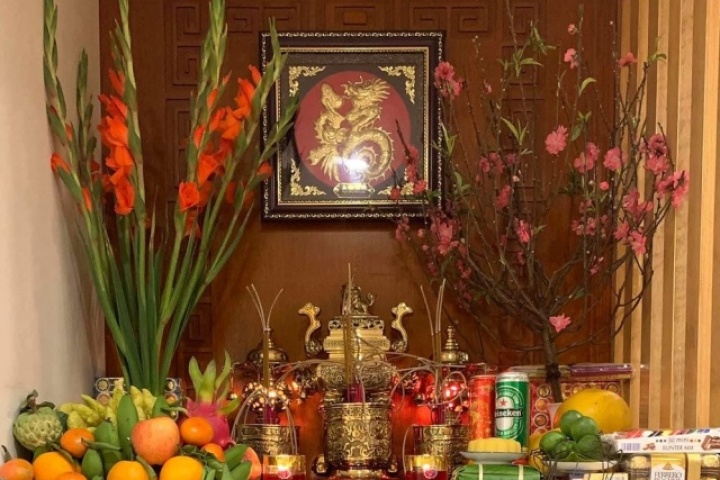 Văn khấn mùng 1 tháng Chạp năm Ất Tỵ 2025