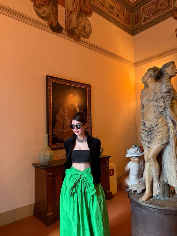 Linh Trương - mỹ nhân được ví là 'Phạm Băng Băng Việt Nam' ở ngoài đời sắc vóc ra sao? - 8