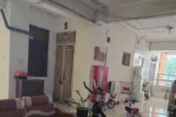 'Nở rộ' hành lang chung cư bị biến thành kho chứa, nơi sử dụng riêng