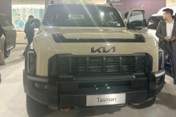 Xe bán tải Kia Tasman xuất hiện tại nhà máy ở Việt Nam