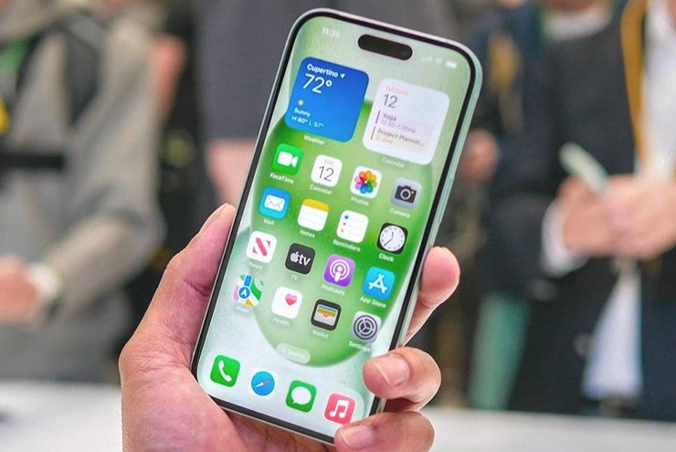 Pin chính là yếu tố cần chú ý nhất khi mua iPhone 15 đã qua sử dụng.