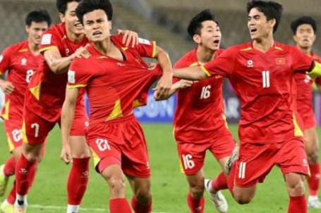 CĐV châu Á: "Nguyễn Đình Bắc thực sự là một con quái vật"