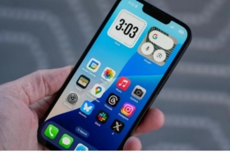 iPhone đầu tiên của năm sắp được Apple trình làng với giá không đổi?