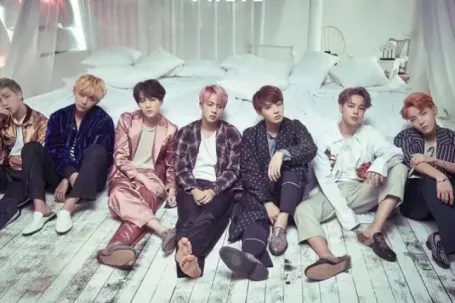 Sự trở lại của BTS và cuộc chiến về chỗ ở