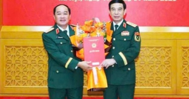 Đại tướng Phan Văn Giang trao quyết định thăng ...
