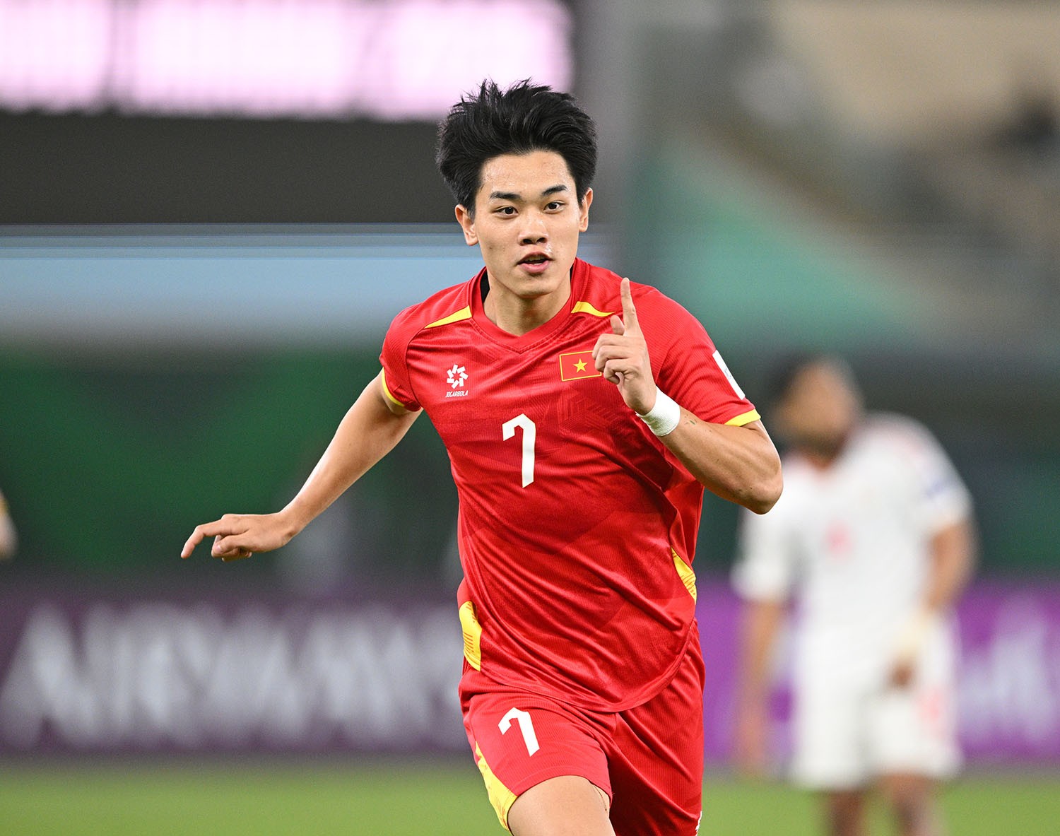 Đình Bắc đang sáng cửa đua Vua phá lưới U23 châu Á khi anh tích lũy được 3 bàn, ngang với&nbsp;Ryunosuke Sato&nbsp;và Shusuke Furuya (U23 Nhật Bản).&nbsp;Leonardo Farah (U23 Lebanon) và Ali Al Azaizeh (U23 Jordan) hiện dẫn đầu với 4 bàn nhưng các cầu thủ này đã bị loại khỏi giải.