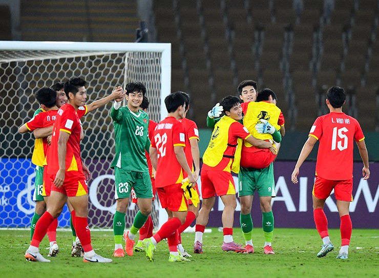 U23 Việt Nam không nghỉ ngơi, lập tức ra sân tập chuẩn bị cho bán kết U23 châu Á - 1