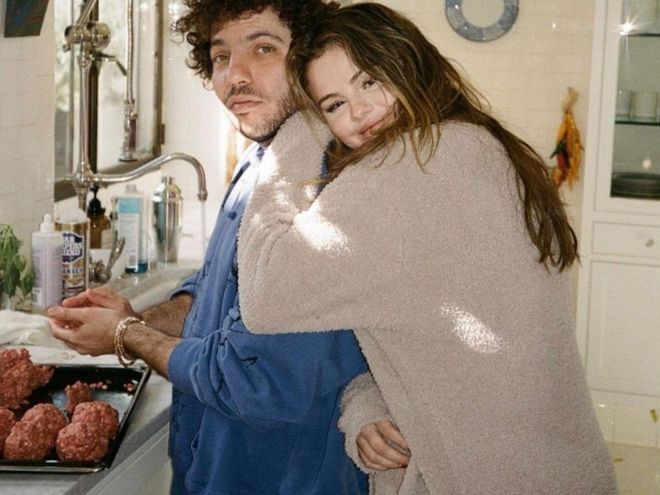 "In-tư" anh xã của Selena Gomez: Từng lọt top Quý ông quyến rũ nhất hành tinh - 6