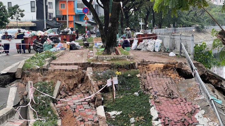 Đoạn đường đang bị phong toả để điều tra nguyên nhân.