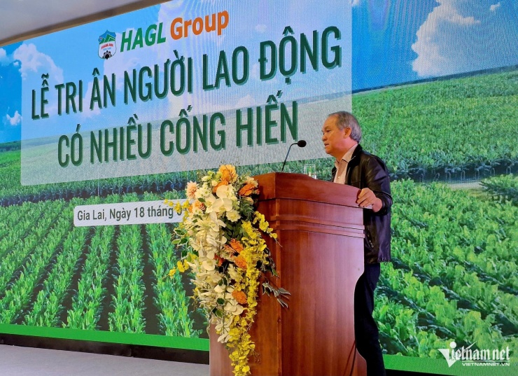 Chủ tich HAGL Đoàn Nguyên Đức kể về bức thư tay gửi ông Trần Bá Dương, Chủ tịch Tập đoàn Trường Hải. (Ảnh: T.C)