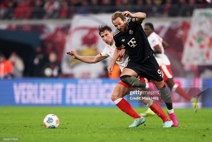 Bayern Munich gặp khó trước RB Leipzig