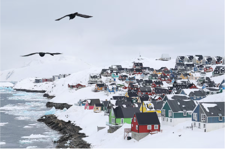 Tổng thống Trump thẳng tay áp thuế 8 nước châu Âu, quyết mua bằng được Greenland - 1