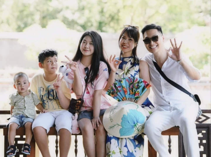 Tổ ấm hạnh phúc của ''soái ca'' Mạnh Trường.