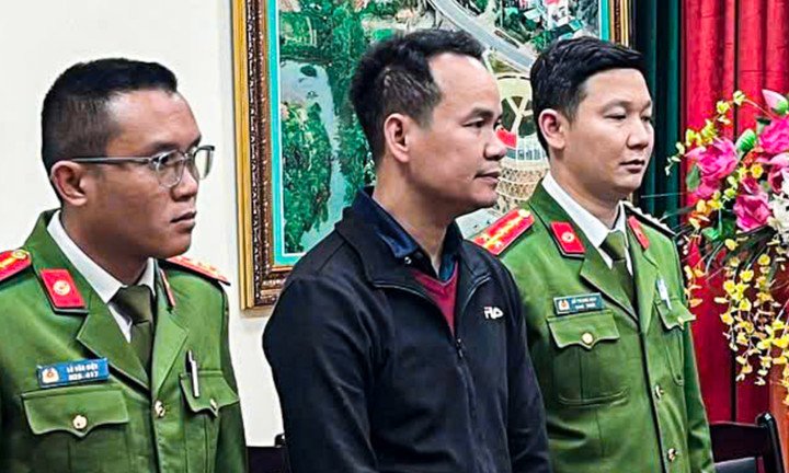 Tài xế Nguyễn Văn Hướng tại cơ quan công an. (Ảnh: Cao Thiên)