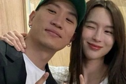 Nam ca sĩ và nữ đại gia bất ngờ đường ai nấy đi