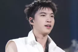 Thông báo gây bùng nổ của Hieuthuhai trong đêm nhạc dài 6 tiếng ở Đông Anh