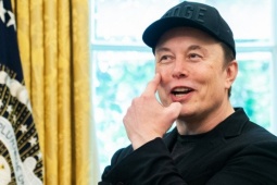 Tài sản của Elon Musk tiến gần mốc 800 tỷ USD
