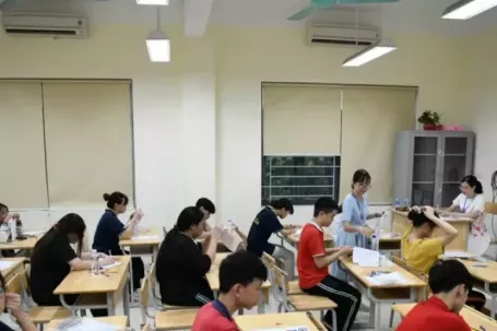 Giảm áp lực thi lớp 10: Cần sửa quy chế tuyển sinh và phân luồng sau THCS