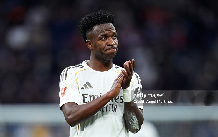 Vinicius xứng đáng được CĐV tôn trọng