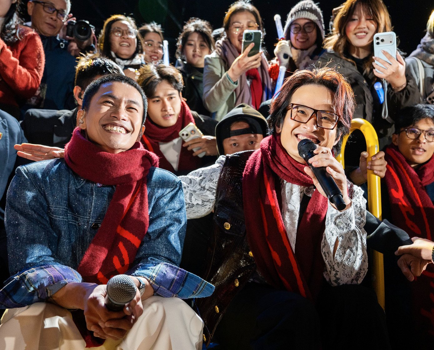 Bản hit của Nguyễn Hùng được khen hay nhất năm.