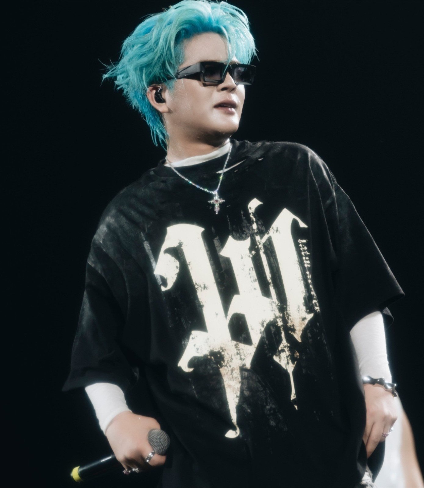 Thông báo gây bùng nổ của Hieuthuhai trong đêm nhạc dài 6 tiếng ở Đông Anh - 16