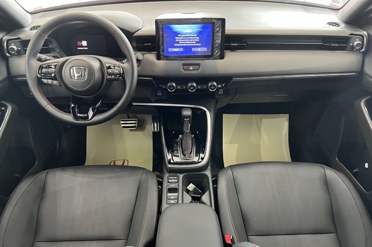 Thích xe SUV, nên chọn mua Toyota Corolla Cross hay Honda HR-V? - 7