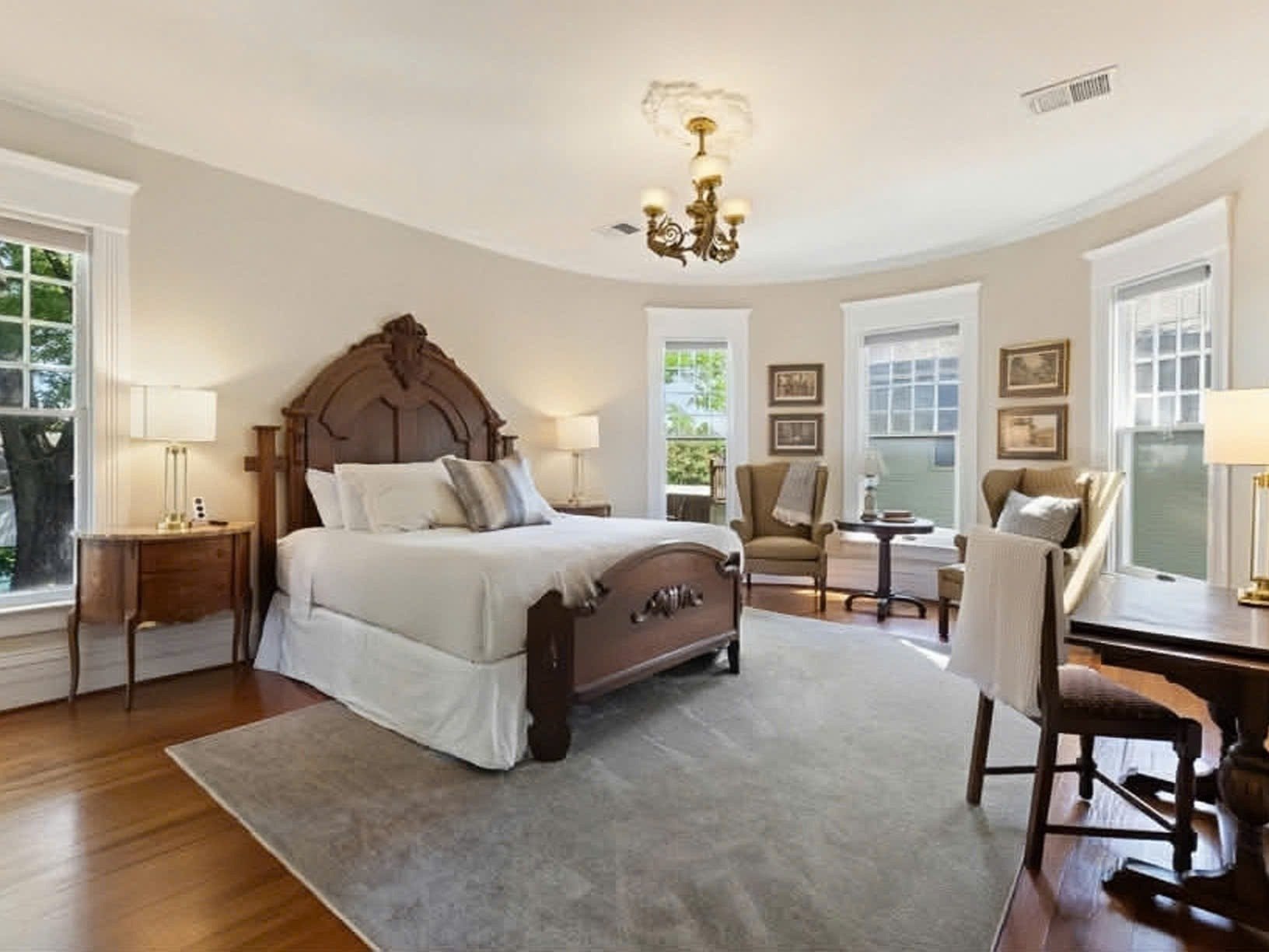 Cận cảnh villa 8.000m2 giá 34 tỷ của hoa hậu Ngô Mỹ Uyên ở Mỹ - 12