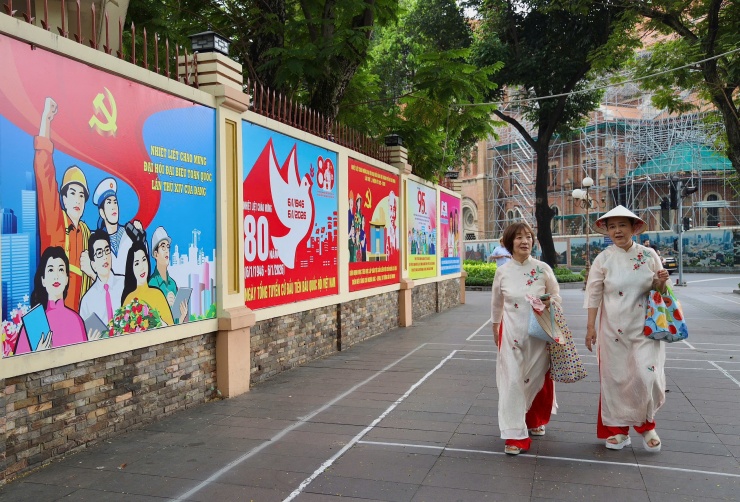 TPHCM rực rỡ cờ hoa, hân hoan hướng về Đại hội XIV của Đảng - 11