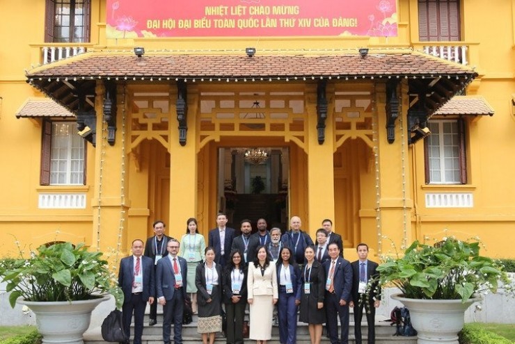 Phóng viên quốc tế đề cao thành tựu to lớn của Việt Nam sau 40 năm Đổi mới