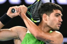 Alcaraz lập kỷ lục đỉnh cao, cô chị nhà Williams đi vào lịch sử Australian Open