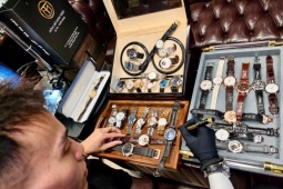 Dịch vụ thu mua đồng hồ vàng khối giá tốt tại Hà Nội và TP.HCM