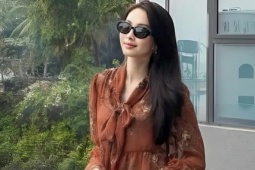 Ảnh sao 19/1: Đặng Thu Thảo sang chảnh trong resort ở Phú Quốc