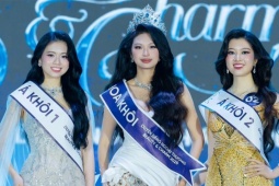 Nữ sinh đạt IELTS 7.5 giành ngôi hoa khôi Đại học Ngoại thương