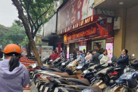 Giá vàng hôm nay mới nhất (19/1) tăng vọt, lập đỉnh mới 165 triệu đồng/lượng