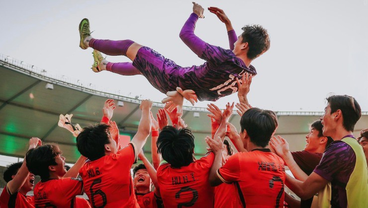 Thủ môn Li Hao là điểm tựa của U23 Trung Quốc