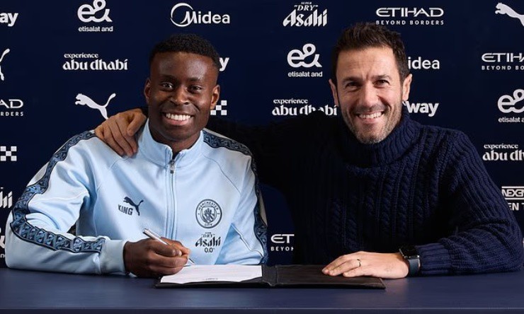 Man City vượt Liverpool để sở hữu trung vệ Guehi